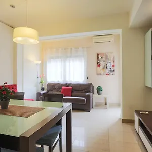 https://aparteasy-sant-antoni-family-apt.topbarcelonahotels.com